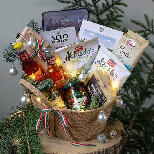 Набор подарочный Magia dell'Aperitivo в корзине