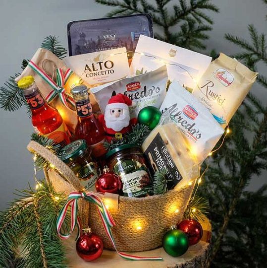 Набор подарочный Magia dell'Aperitivo в корзине